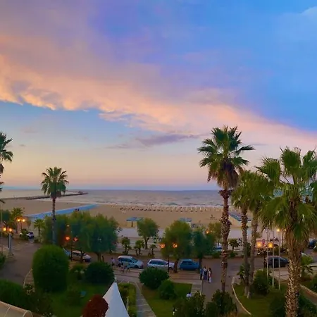 Nicotel Hotel 4*