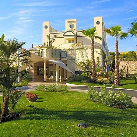 Szálloda Nicotel 4*