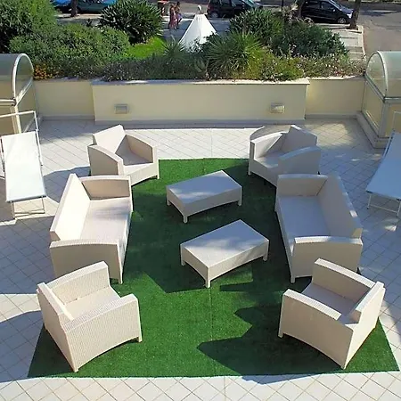 Szálloda Nicotel 4*